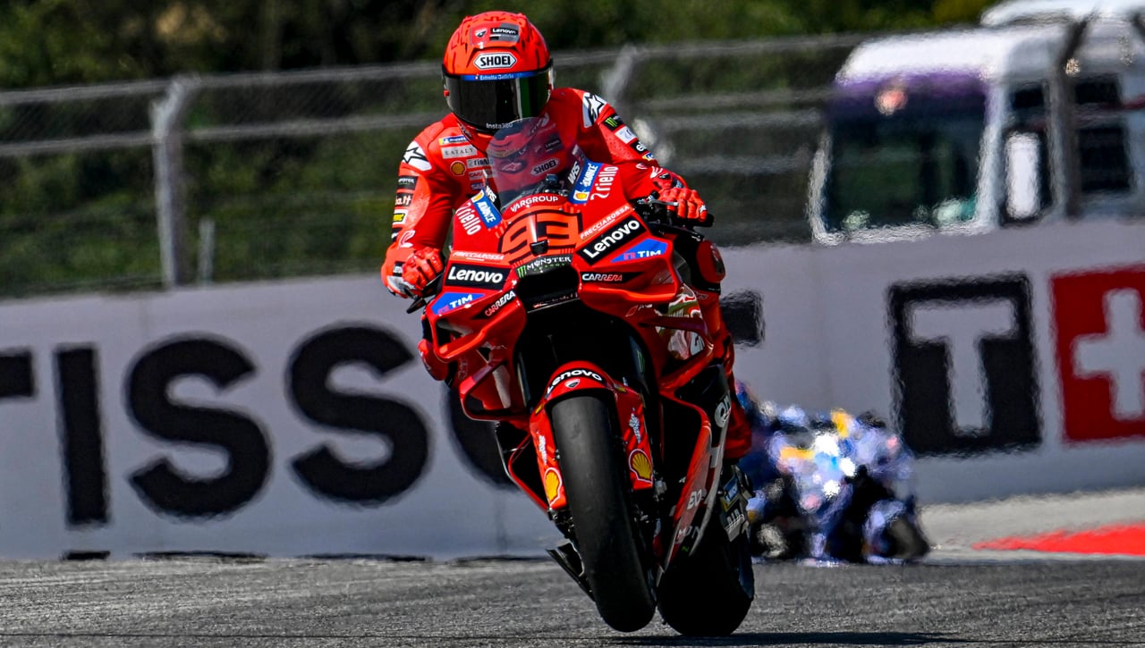 Marc Márquez se aprovecha de su hermano