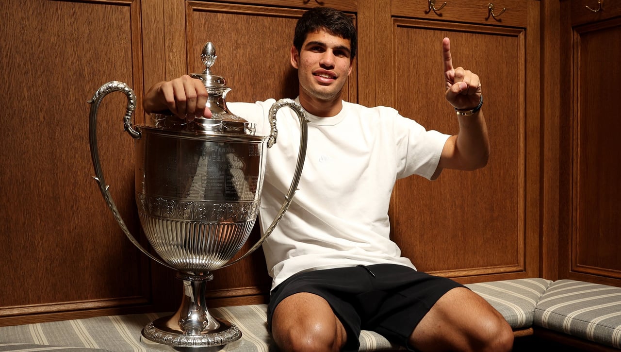 Alcaraz por delante de Djokovic en Wimbledon