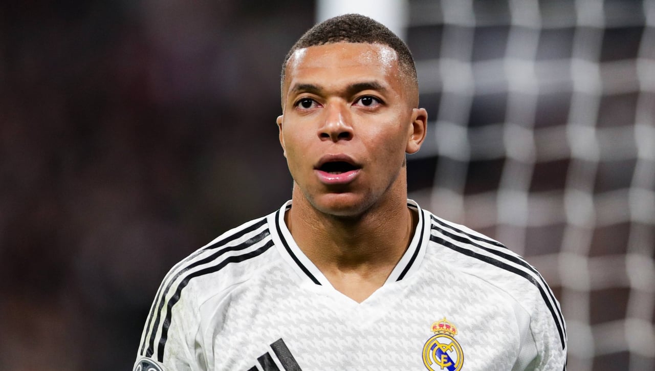 Duro palo a Mbappé