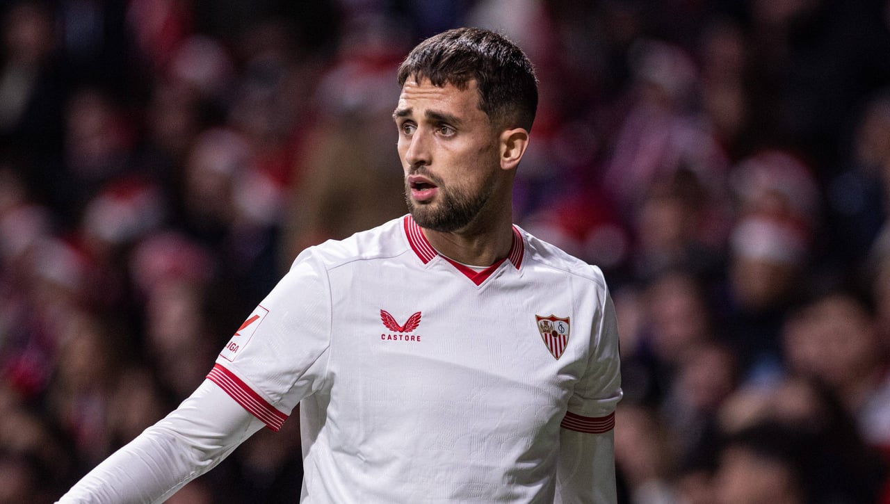 Januzaj carga contra Víctor Orta: nuevo lío en el Sevilla