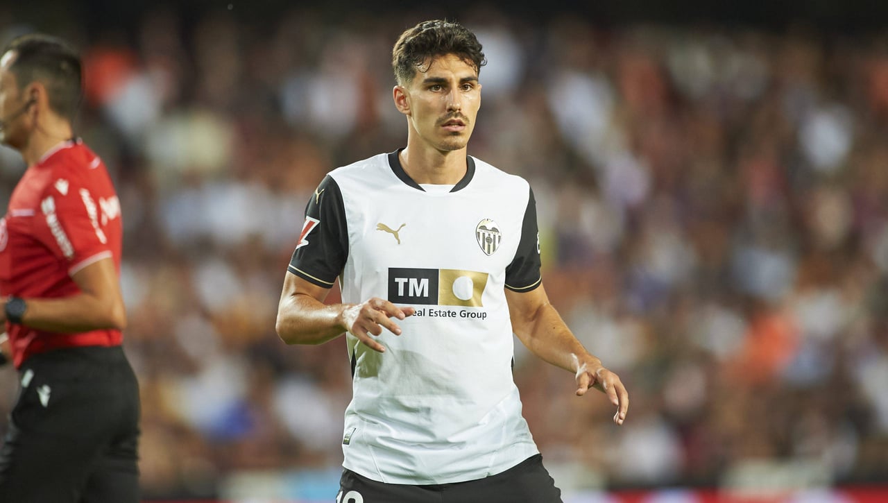 André Almeida estalla y se pone en el mercado de fichajes