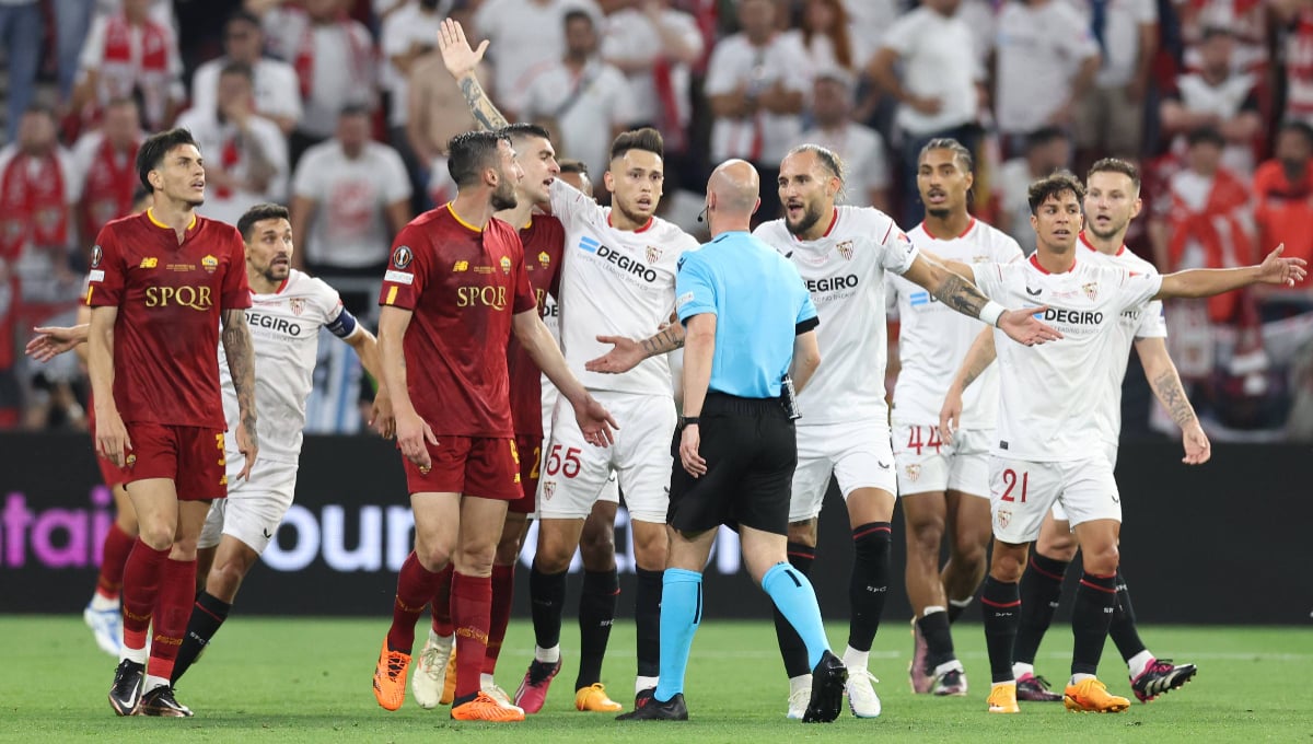 El Betis se encomienda a un talismán del Sevilla para tocar plata europea