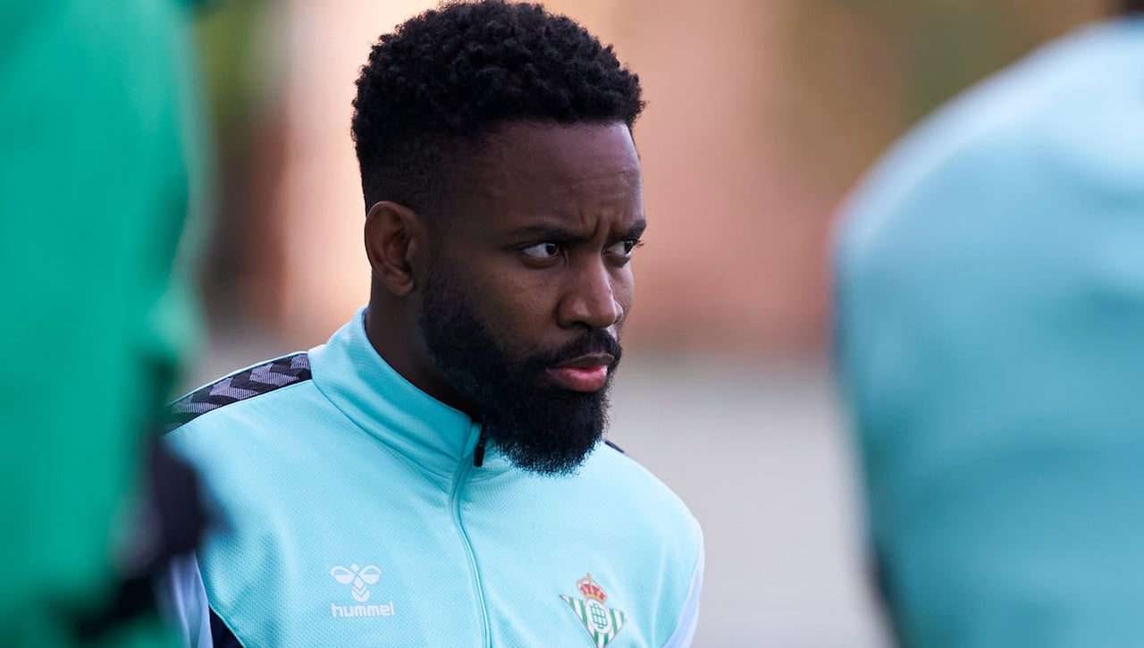 'Problema' con Bakambu que incomoda a Pellegrini