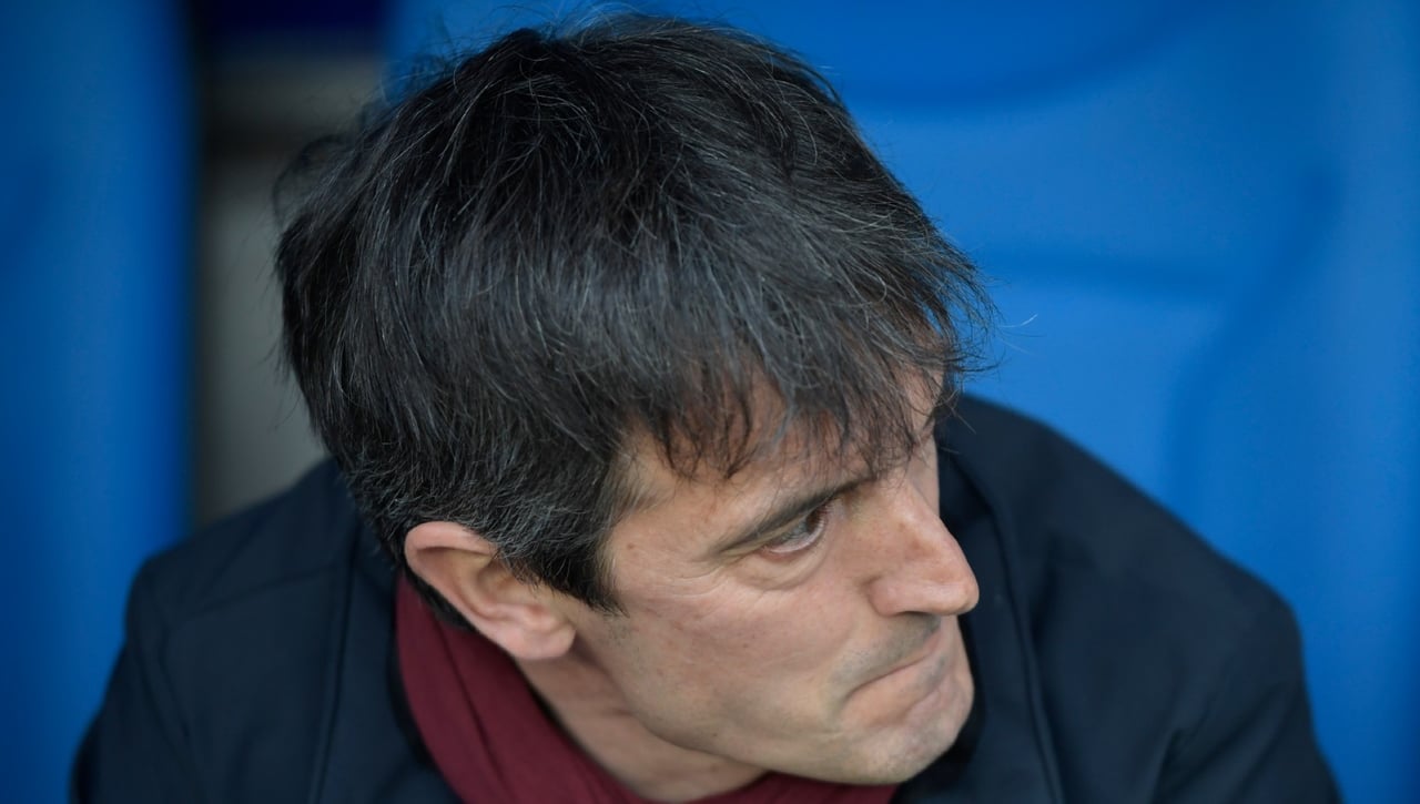 Pacheta mira en San Mamés en busca de un delantero