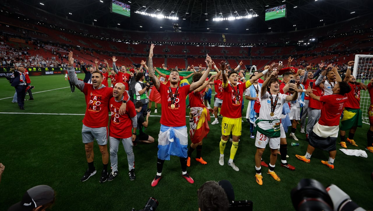 La IA daba más opciones de ganar la Europa League al Betis que al Sevilla