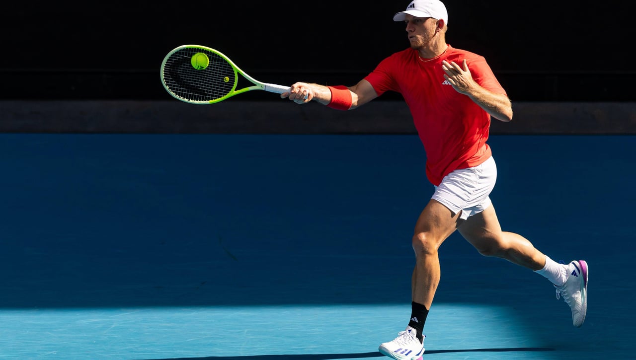 El nuevo representante del tenis español da un paso adelante 