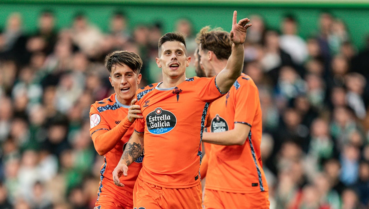 Alfon 'firma' su renovación con el Celta