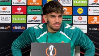 Abde revela por qué se quedó en el Betis y Pellegrini le responde en directo