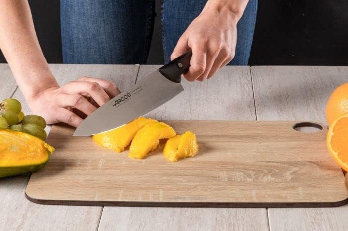 Renueva tus viejos cuchillos con este juego Arcos al 40% de descuento