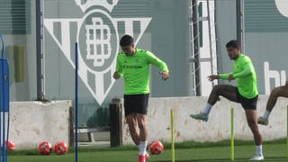 Marc Roca, en busca de minutos ante el Villarreal seis jornadas después