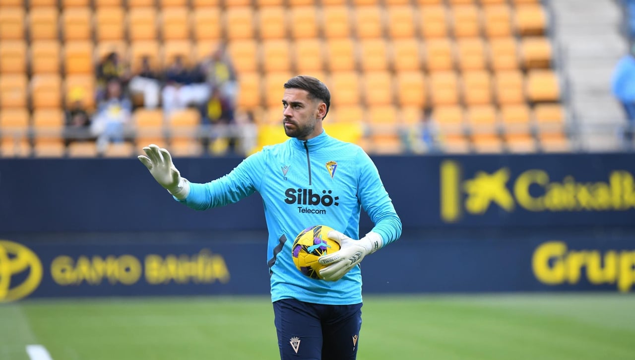 Sorpresa con el fichaje oficial de José Antonio Caro