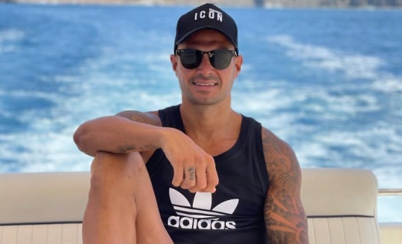 Vitolo, libre, busca equipo tras siete años como colchonero y demasiadas lesiones a su espalda