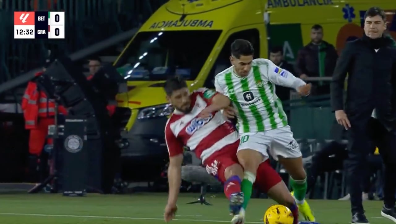 Ayoze, otro 'caso Bellerín', y Aitor Ruibal engordan la enfermería verdiblanca