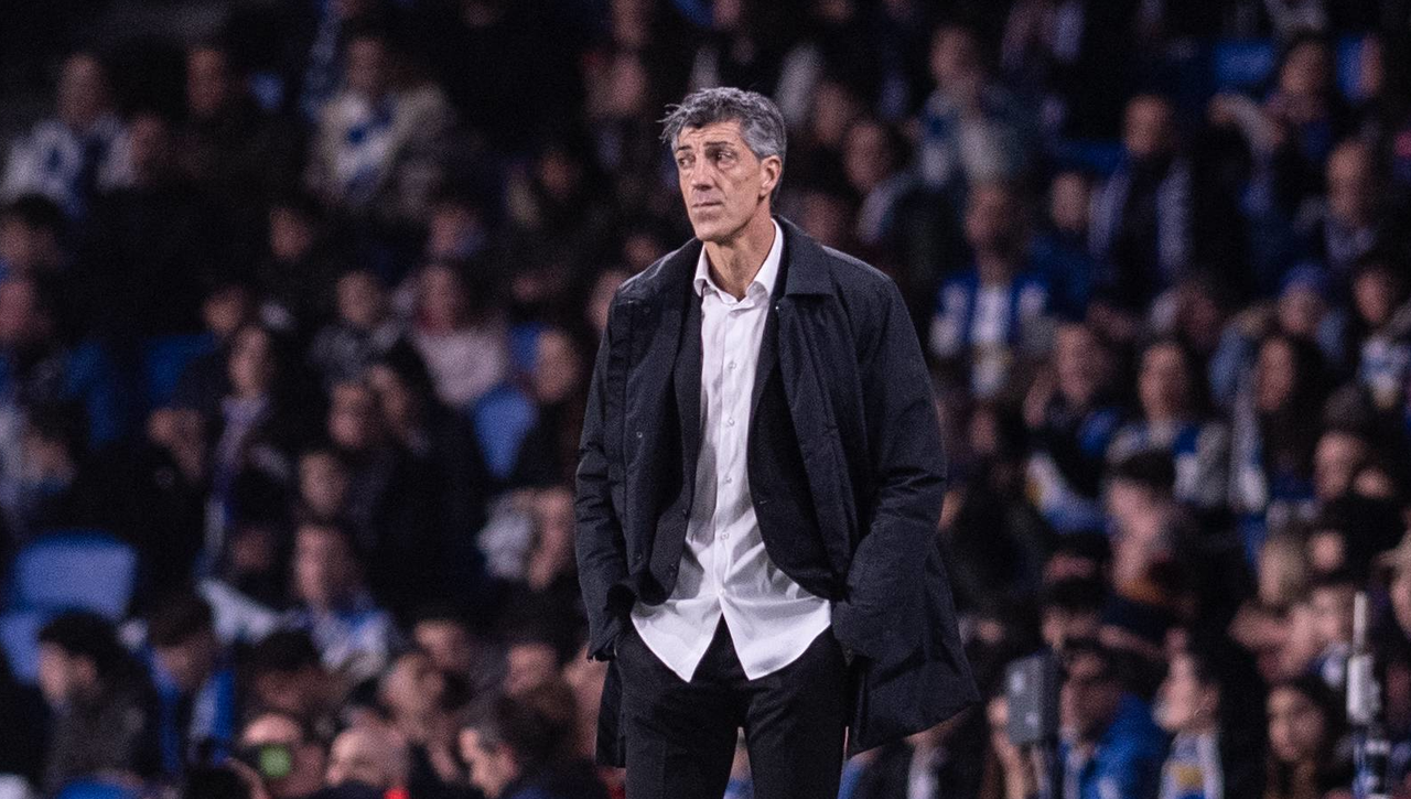 Imanol Alguacil lanza un dardo a los jugadores de la Real Sociedad
