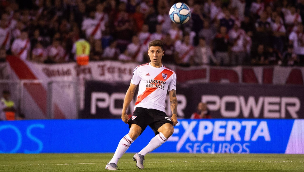 Ahora sí, Sevilla y River Plate cierran el traspaso de Gonzalo Montiel