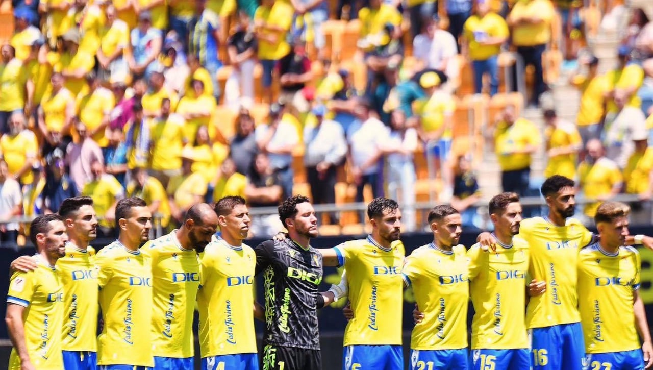 El Cádiz se mete en un lío por volver al Carranza