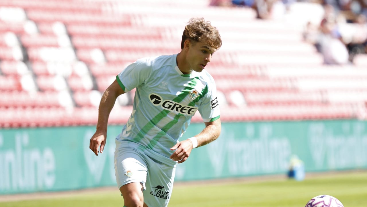 Ángel Ortiz defiende a Pellegrini con contundencia y explica la dificultad de la Europa League