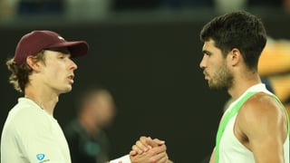 Todos los resultados del Open de Australia 2026 el 27 de enero: Alcaraz alcanza su primera semifinal en Melbourne y Svitolina se enfrentará a Sabalenka tras pulverizar a Coco Gauff