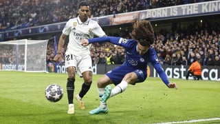 Cucurella rechazó a tres grandes equipos de LaLiga