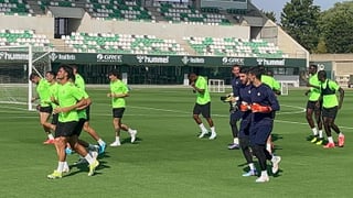 Ocho bajas en el Betis, incluido Vitor Roque