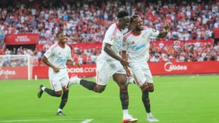 Sevilla 2-2 (4-1) Al-Qadsiah: Castrín tira el último beso al cielo a Puerta