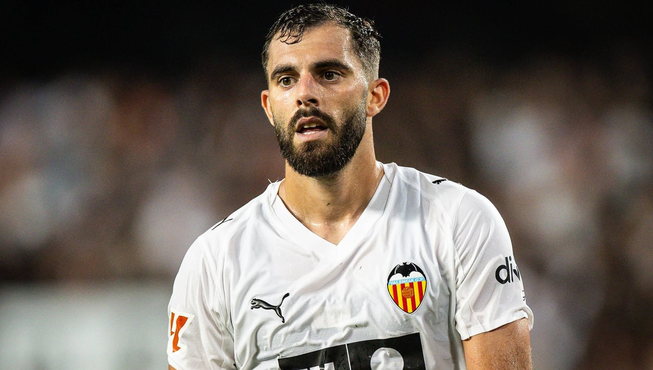 El Valencia negocia con Luis Rioja su renovación de contrato