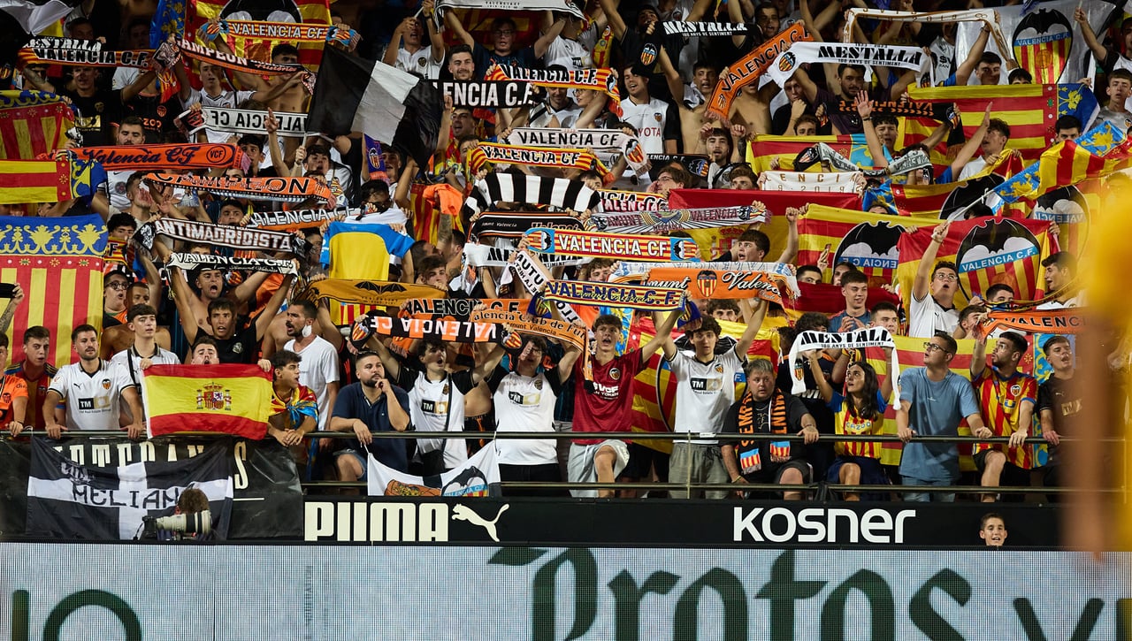 Confiesa la compra de un partido del Valencia