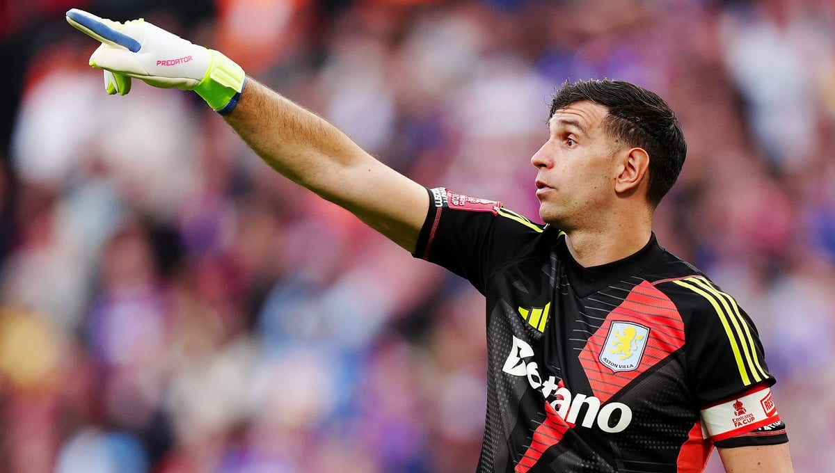 Respuesta a la oferta por el Dibu Martinez