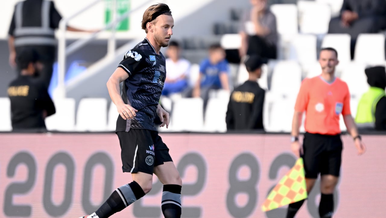 Primer enfado de Rakitic en Arabia Saudí