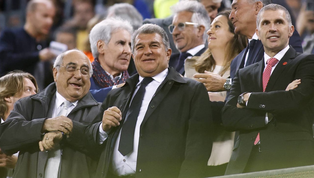 La estrategia del Barcelona si le prohíben jugar la Champions League