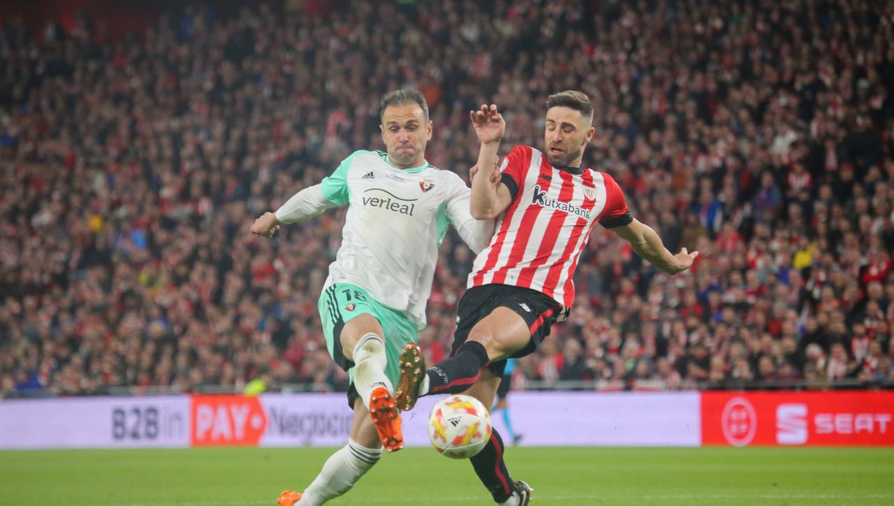 Kike García pone punto final a su etapa en el Alavés