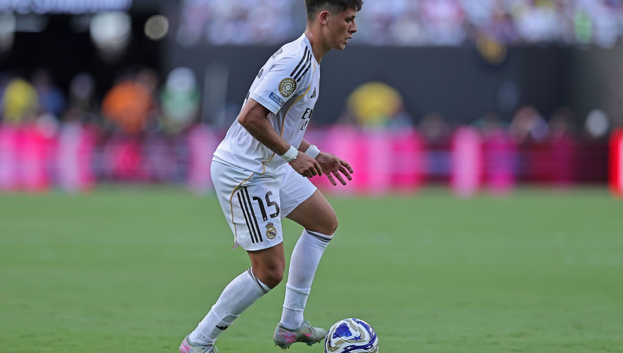 Se activa la opción Arda Güler