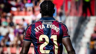 Etta Eyong podría marcharse del Levante antes de terminar el 2025