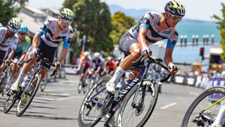 La nueva estrella del Movistar Team da otro zarpazo