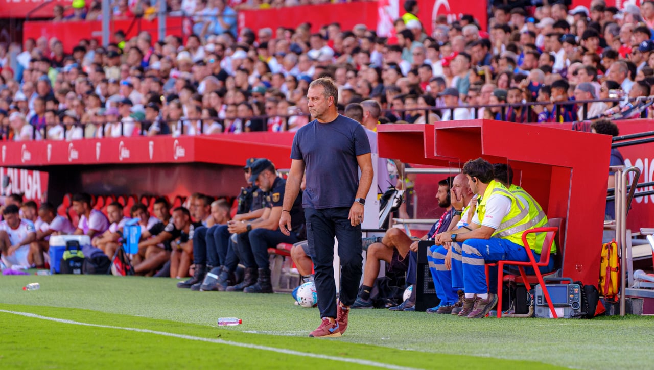 Hansi Flick resta importancia a la goleada en Sevilla: "No ha sido para tanto"
