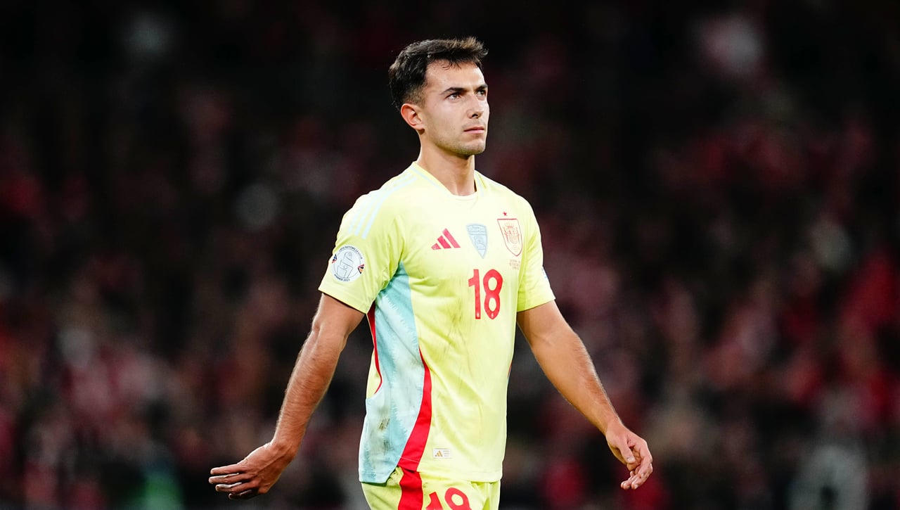 Zubimendi, seguido por el Real Madrid, no forzará su salida de la Real Sociedad