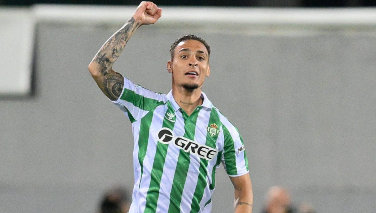 El Betis negocia intensamente el fichaje de Antony
