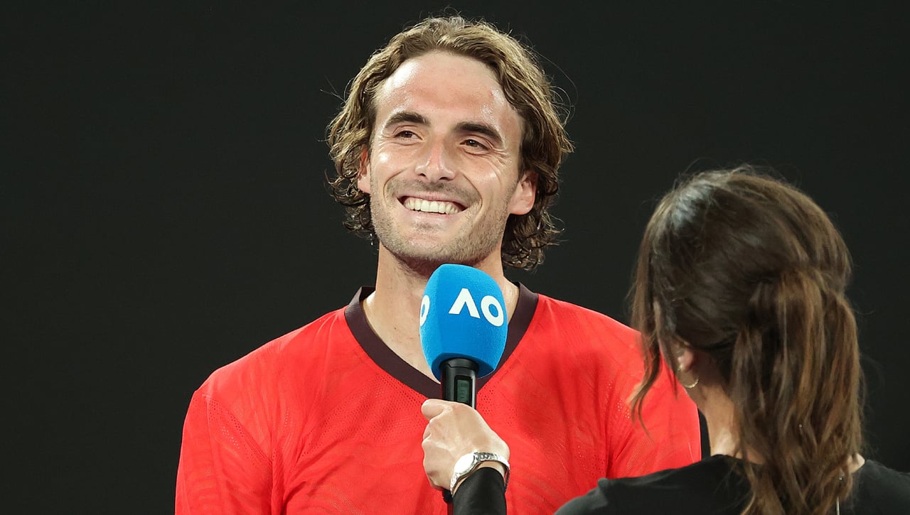 Tsitsipas se lo devuelve a Badosa