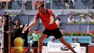 El anuncio de Medvedev permite respirar a Alcaraz