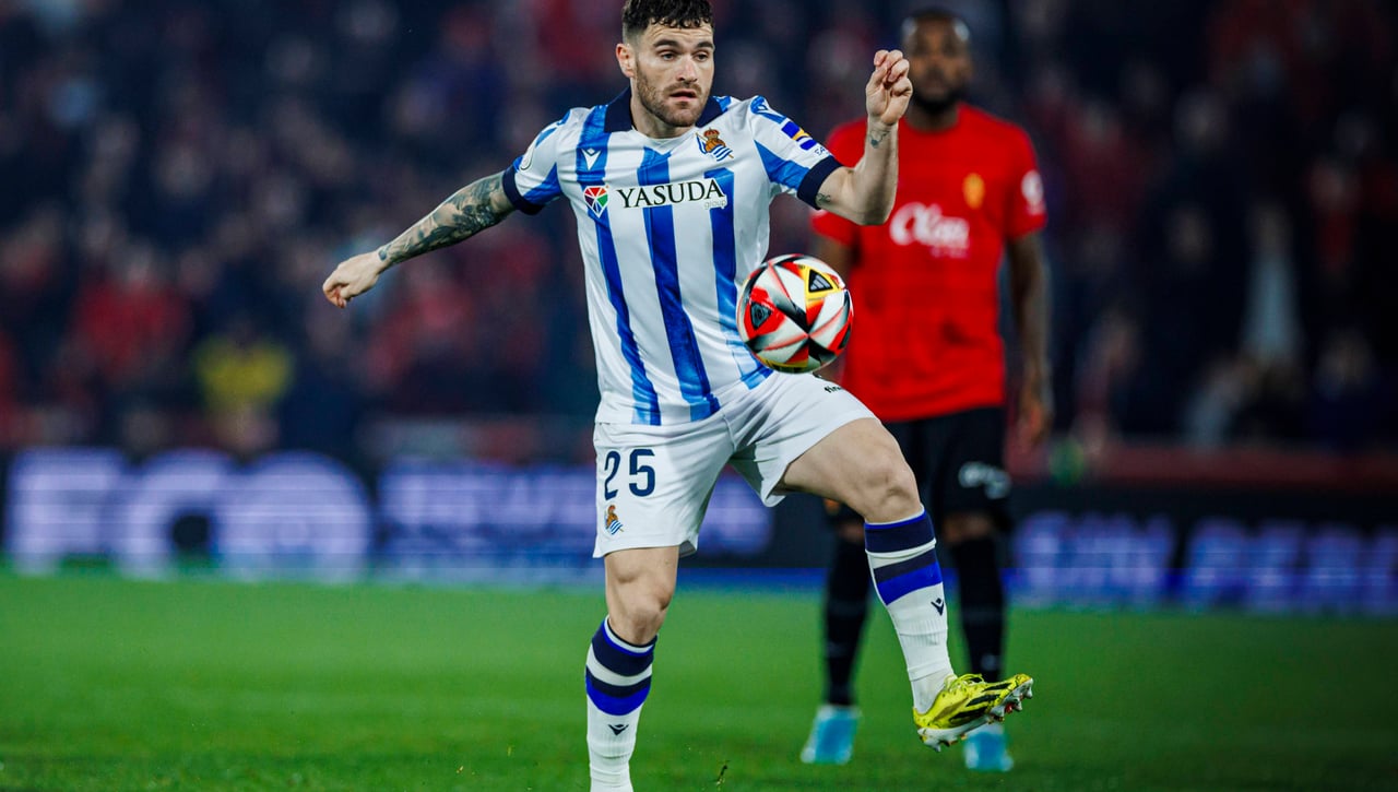 Javi Galán desvela quién le animó para fichar por la Real Sociedad 