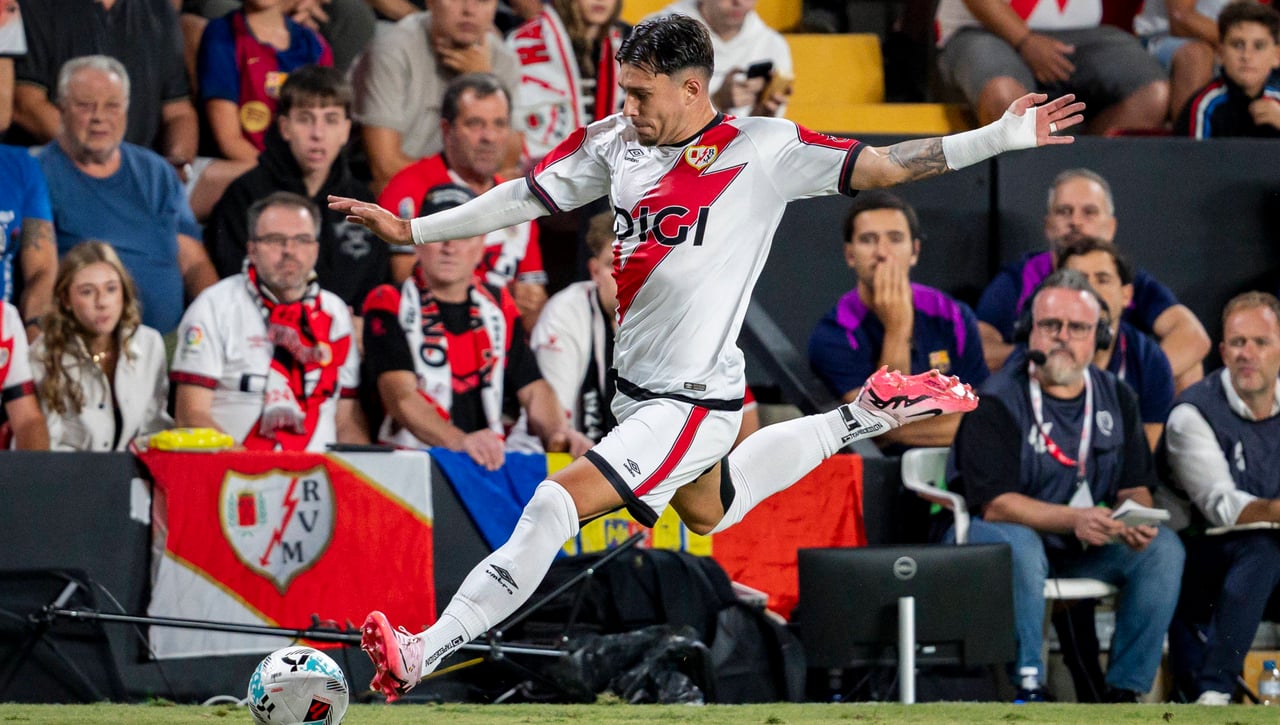 El Nápoles pone sus ojos en el Rayo Vallecano