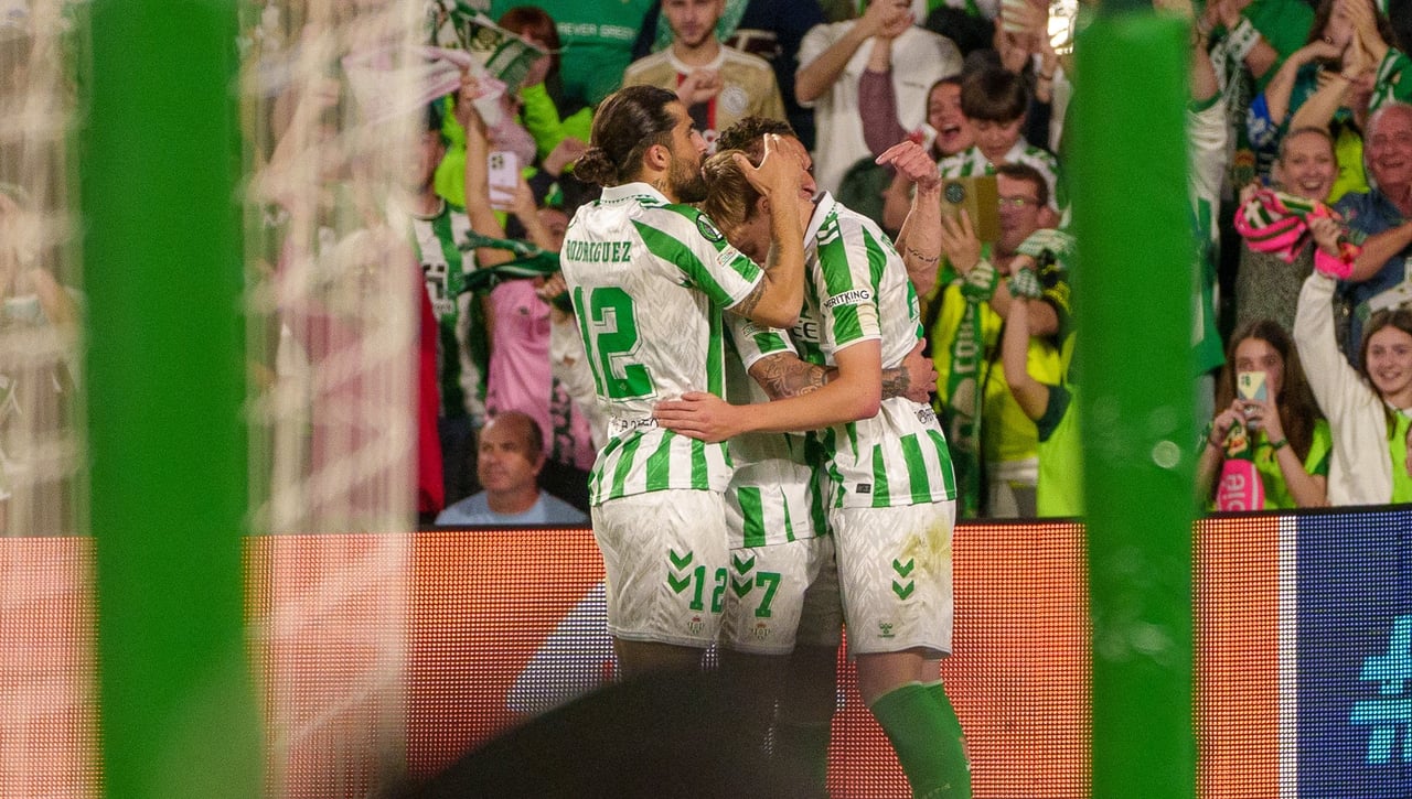 Betis 2-0 Jagiellonia: Mereció mucho más