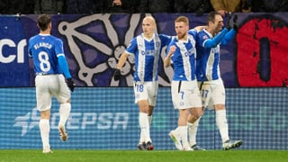 El Alavés, “tranquilo y contento” con Guridi y Protesoni pese a no iniciar las renovaciones