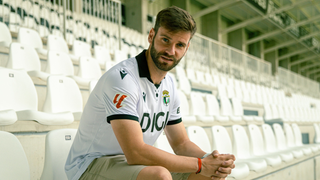 Aclara su fichaje por el Burgos