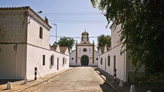 El pueblo más embrujado de la provincia de Sevilla: fenómenos paranormales y mucho misterio