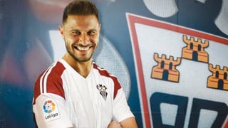 Joaquin anuncia su retirada, las reacciones más emotivas a la despedida del 17 del Betis