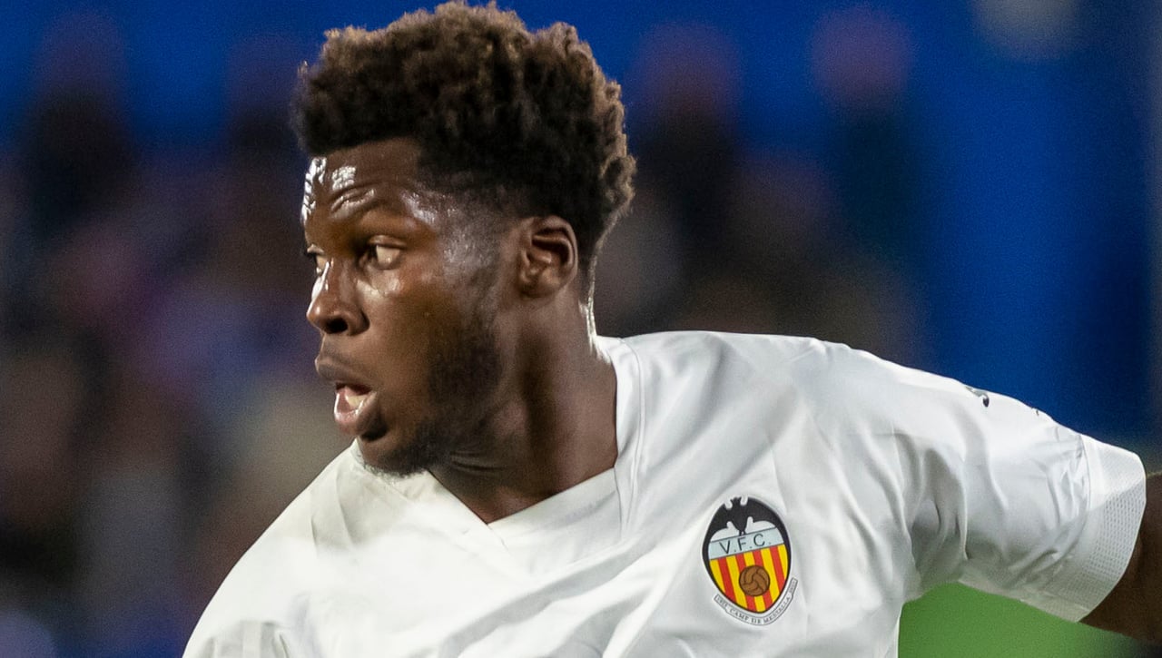 El Valencia sigue esperando que vengan por Yunus Musah