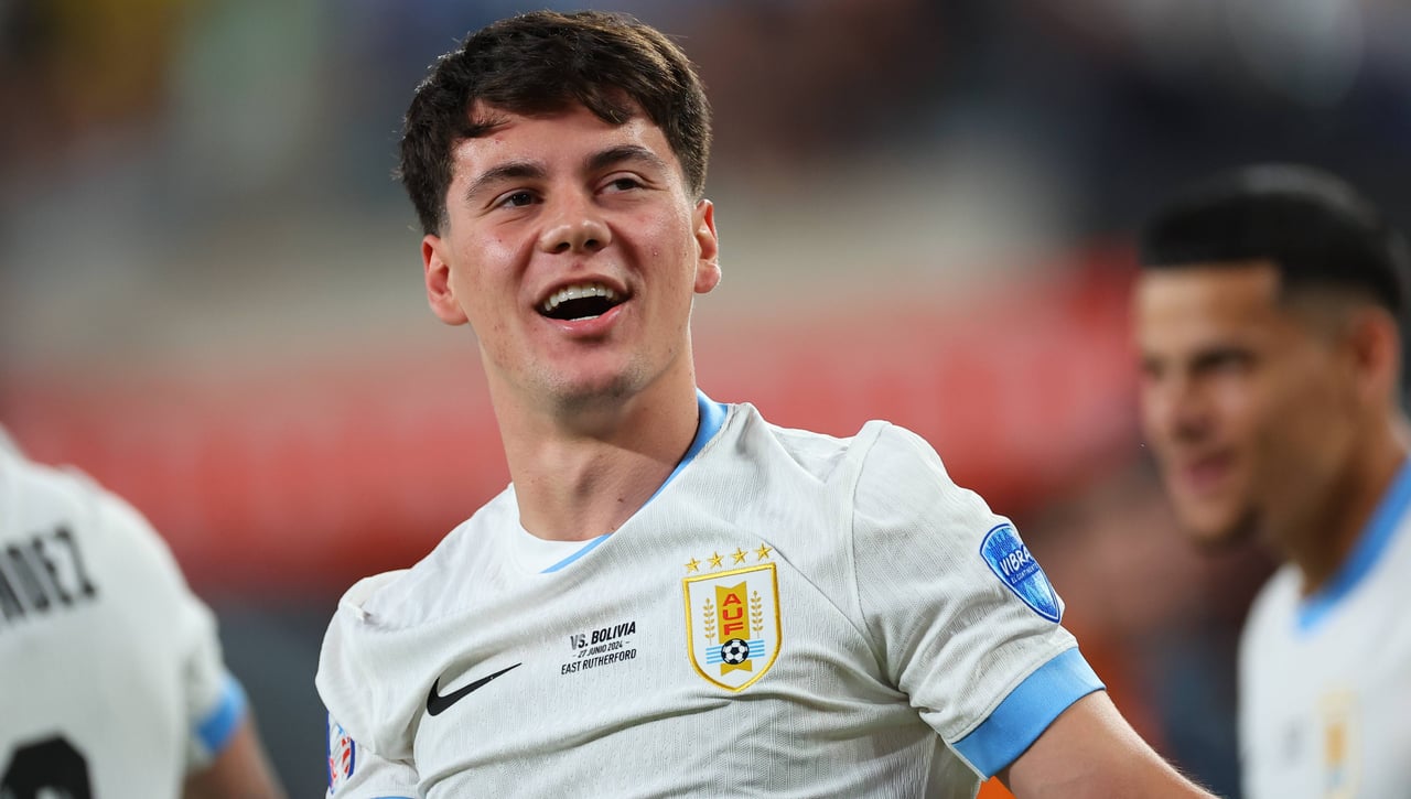 Pellistri se cansa de esperar y se marcha con Diego Alonso