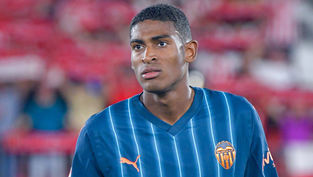 El Valencia ya conoce la decisión de Mosquera de cara al mercado de enero 