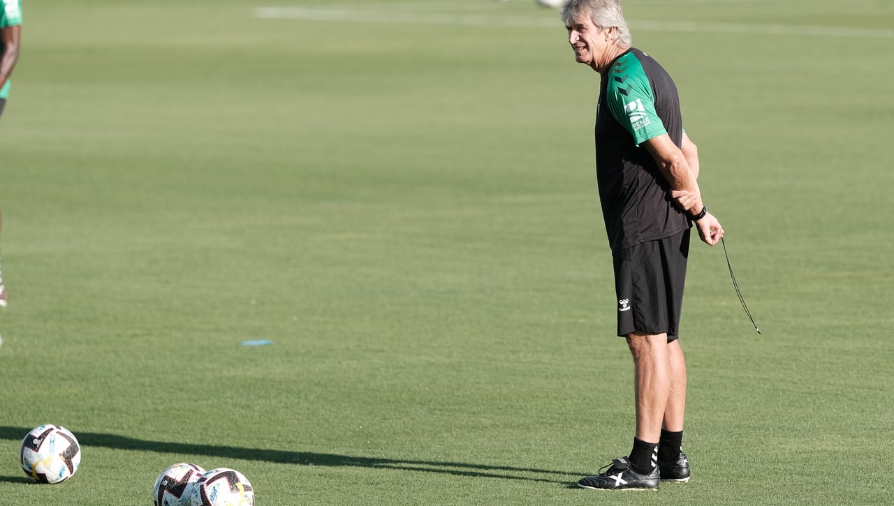Una esperada novedad en la lista del Betis ante el Cádiz